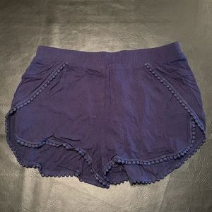 NWT Forever 21 navy shorts with crochet detailing